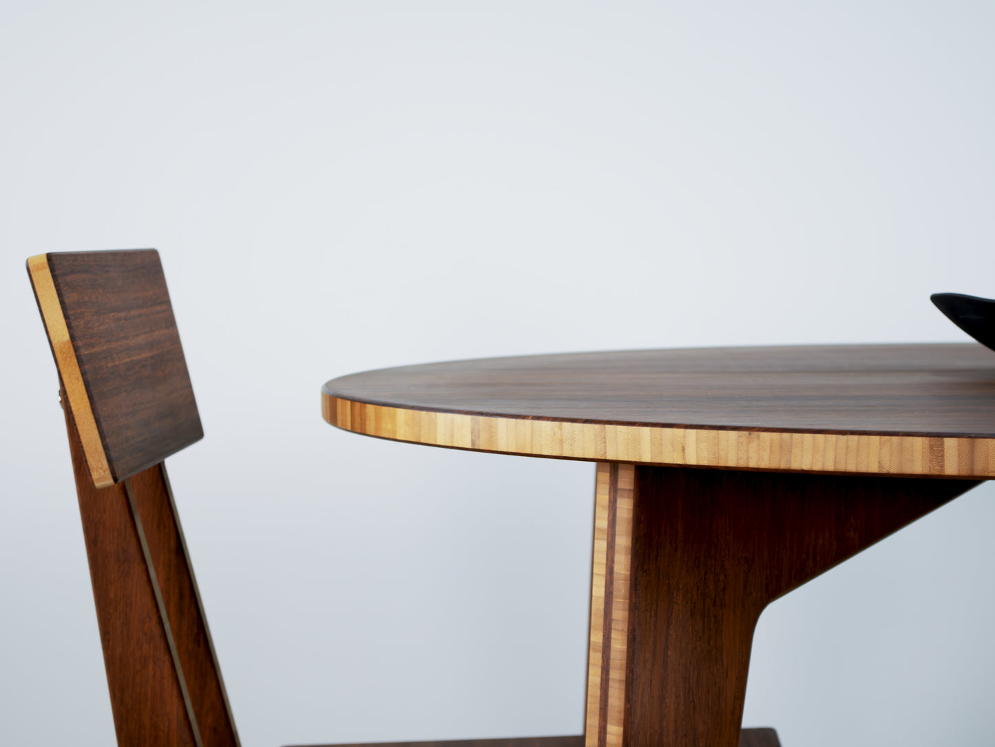 STAN Circle Dining Table Set - Large - Chestnut