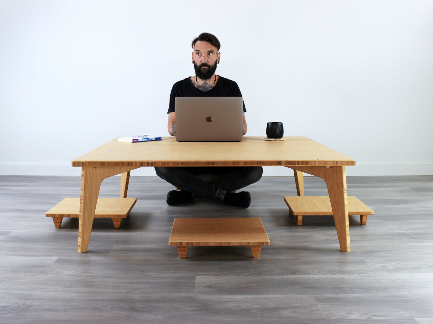 Floor Chair Posture - Natural