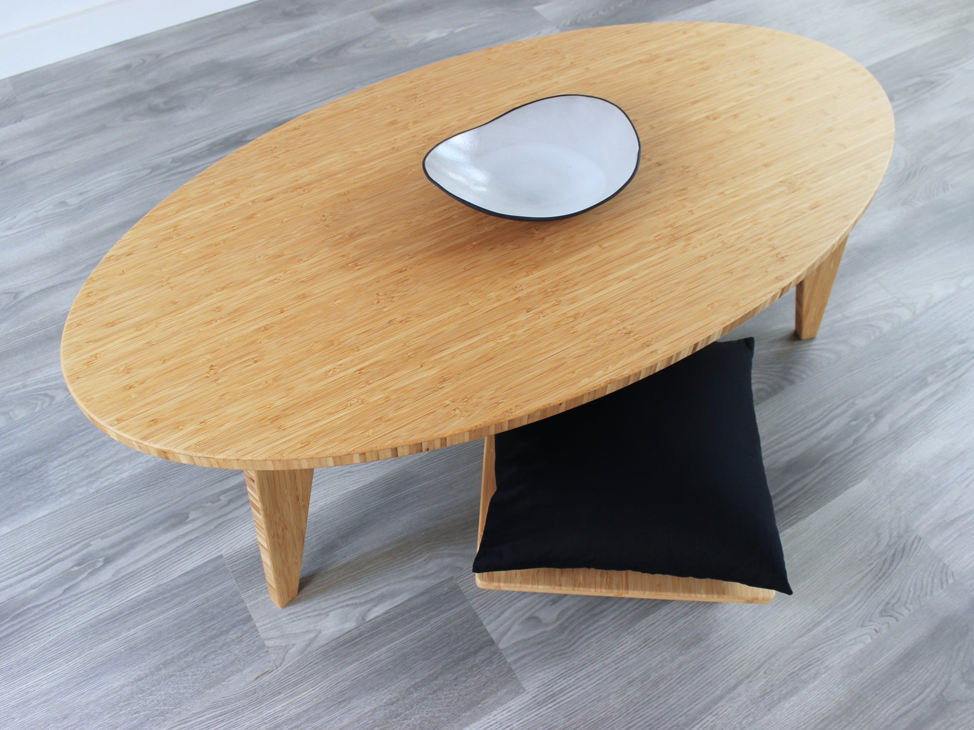 Oval table, low table, pillow lift, natural bamboo, white bowl on oval table, mid-century, chabudai, coffee, table, contemporary
