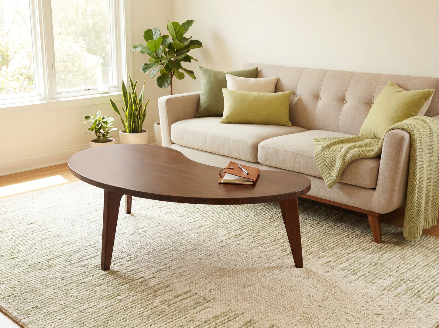 Living room with a beige sofa, bamboo coffee table, and decorative plants.


mid century modern low table
midcentury modern coffee table
floor table
japan coffee table
japan furniture
japan table
kidney coffee table 
bamboo low table