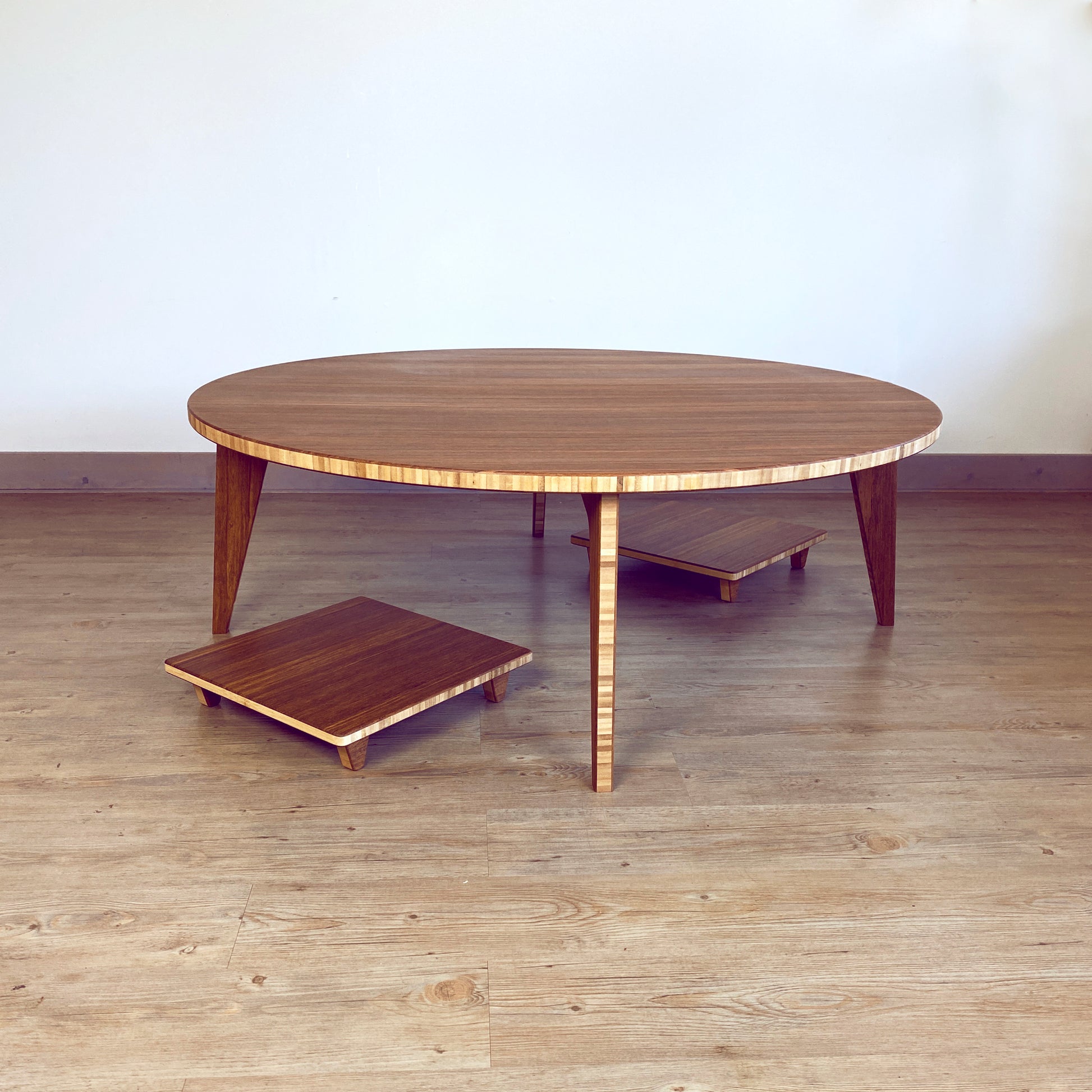 Mcm round store coffee table